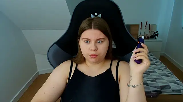 Snapshot of AbbyPleasure chatting on 15, 6, 2026 AbbyPleasure online show from 15, 6, 2026