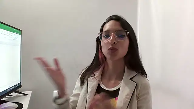 Katalleya jyj online show from 11, 3, 2025