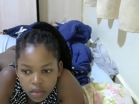 Snapshot of queen-sasha chatting on 16, 3, 2025 queen-sasha online show from 16, 3, 2025