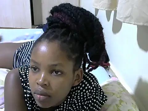 Snapshot of queen-sasha chatting on 19, 3, 2025 queen-sasha online show from 19, 3, 2025