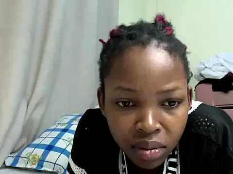 Snapshot of queen-sasha chatting on 29, 4, 2026 queen-sasha online show from 29, 4, 2026