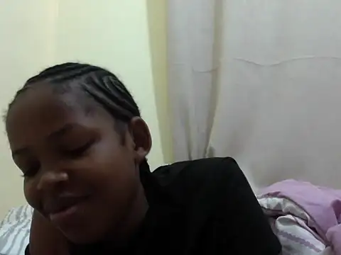 Snapshot of queen-sasha chatting on 10, 5, 2026 queen-sasha online show from 10, 5, 2026