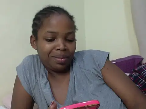 Snapshot of queen-sasha chatting on 14, 6, 2026 queen-sasha online show from 14, 6, 2026