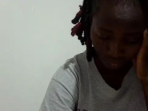 Seeexxxy-bree online show from 16, 3, 2026