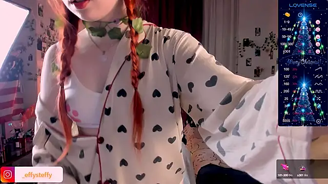 Snapshot of CallMeEffy1 chatting on 15, 12, 2024 CallMeEffy1 online show from 15, 12, 2024