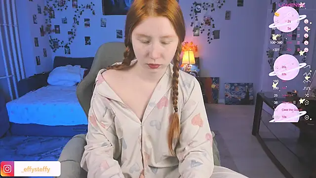Snapshot of CallMeEffy1 chatting on 24, 9, 2025 CallMeEffy1 online show from 24, 9, 2025