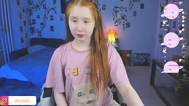 Snapshot of CallMeEffy1 chatting on 6, 10, 2025 CallMeEffy1 online show from 6, 10, 2025