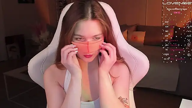 Frau Lina online show from 31, 1, 2025