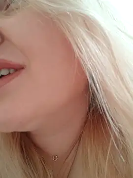 LadyLolyPop  online show from 28, 2, 2026