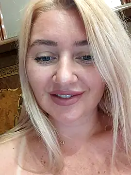 Snapshot of LadyLolyPop_ chatting on 23, 6, 2026 LadyLolyPop online show from 23, 6, 2026