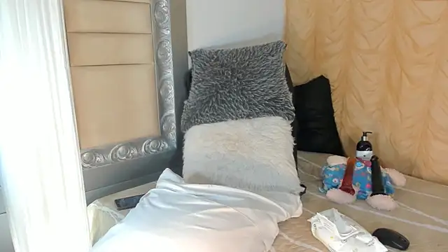 GingerDollx online show from 22, 10, 2025