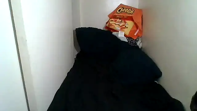 Snapshot of Daszler chatting on 18, 2, 2025 Daszler online show from 18, 2, 2025