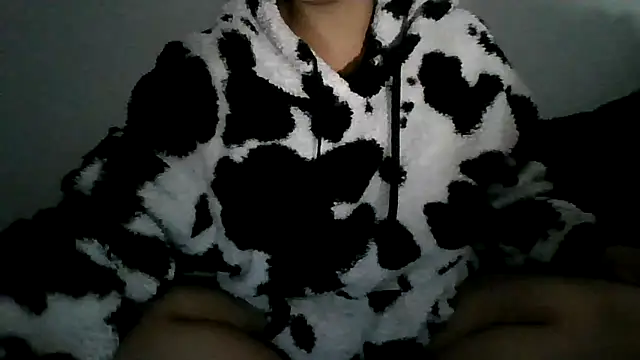 Snapshot of Daszler chatting on 7, 3, 2025 Daszler online show from 7, 3, 2025