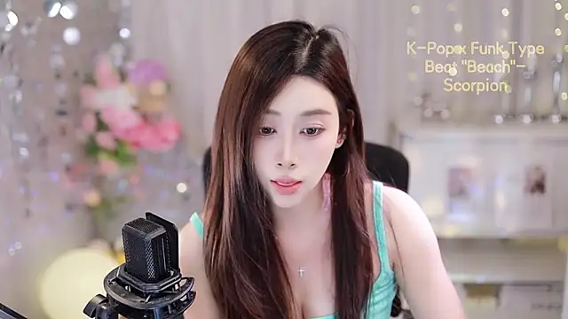 Snapshot of SleepArtist chatting on 25, 9, 2025 SleepArtist online show from 25, 9, 2025