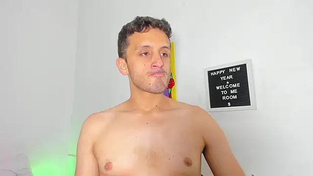 Snapshot of CorbinxHalle chatting on 5, 1, 2025 CorbinxHalle online show from 5, 1, 2025