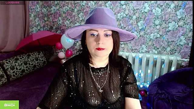 Julia-ru online show from 10, 4, 2026