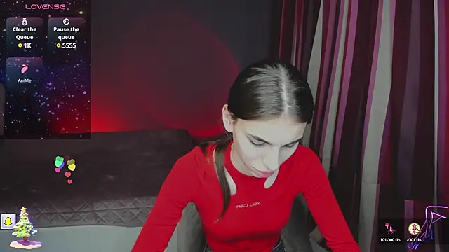 EmmyGreans online show from 11, 12, 2024