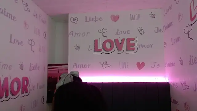 CrystalBrooke3x online show from 6, 2, 2025