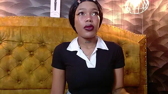 CrystalBrooke3x online show from 1, 10, 2025