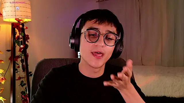 Snapshot of Mr_evan1 chatting on 19, 2, 2025 Mr evan1 online show from 19, 2, 2025