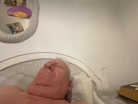 Bossinmidd12 online show from 27, 1, 2025