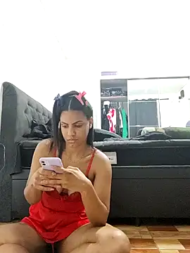 Snapshot of Bella_Anjoss chatting on 5, 12, 2024 Bella Anjoss online show from 5, 12, 2024
