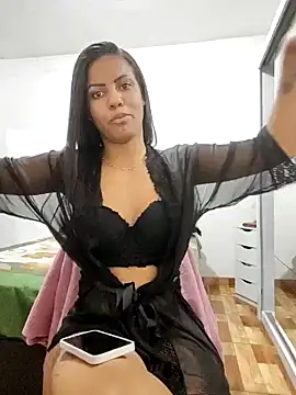 Snapshot of Bella_Anjoss chatting on 27, 12, 2024 Bella Anjoss online show from 27, 12, 2024