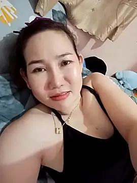 Snapshot of Ana_love2000 chatting on 17, 2, 2025 Ana love2000 online show from 17, 2, 2025