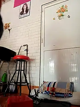 Snapshot of Ana_love2000 chatting on 4, 3, 2025 Ana love2000 online show from 4, 3, 2025