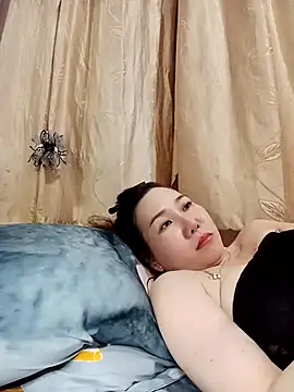 Snapshot of Ana_love2000 chatting on 4, 3, 2025 Ana love2000 online show from 4, 3, 2025