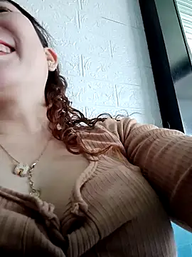 Snapshot of Ana_love2000 chatting on 13, 9, 2025 Ana love2000 online show from 13, 9, 2025
