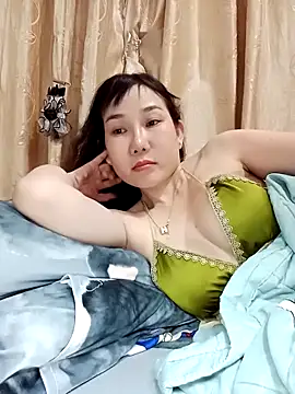 Snapshot of Ana_love2000 chatting on 13, 9, 2025 Ana love2000 online show from 13, 9, 2025