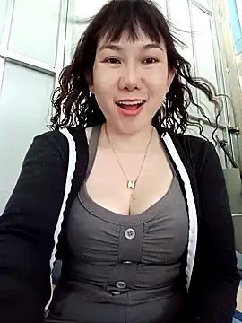 Snapshot of Ana_love2000 chatting on 21, 9, 2025 Ana love2000 online show from 21, 9, 2025