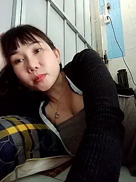 Snapshot of Ana_love2000 chatting on 3, 10, 2025 Ana love2000 online show from 3, 10, 2025
