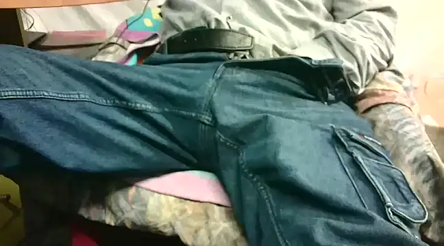 Giulio35 Pika online show from 25, 12, 2024