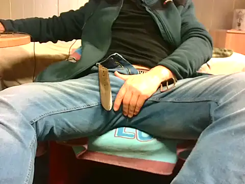 Giulio35 Pika online show from 21, 3, 2026