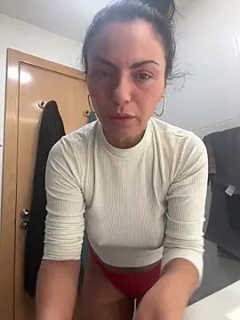 KimKelly13 online show from 11, 2, 2025