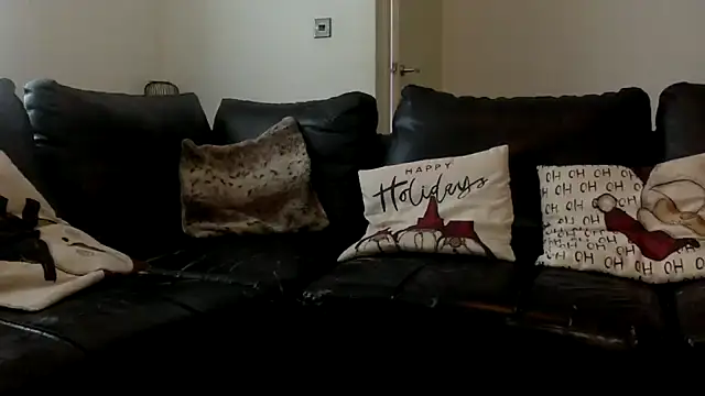 Snapshot of AshleyCox chatting on 10, 12, 2024 AshleyCox online show from 10, 12, 2024