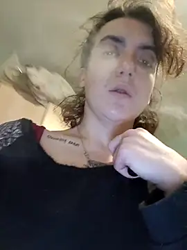 Snapshot of LadyMinnie chatting on 13, 10, 2025 LadyMinnie online show from 13, 10, 2025