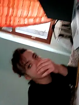 Snapshot of LadyMinnie chatting on 20, 10, 2025 LadyMinnie online show from 20, 10, 2025