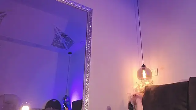 Snapshot of Isabella_francoo chatting on 2, 3, 2026 Isabella francoo online show from 2, 3, 2026