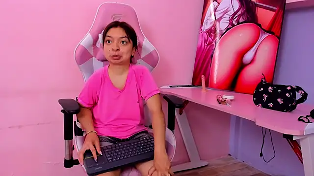 CharlotteMuller online show from 14, 4, 2026