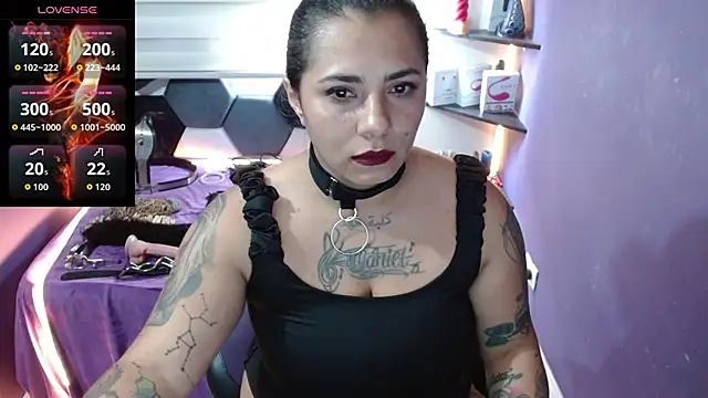 Alexa Slavehot777 online show from 4, 10, 2025