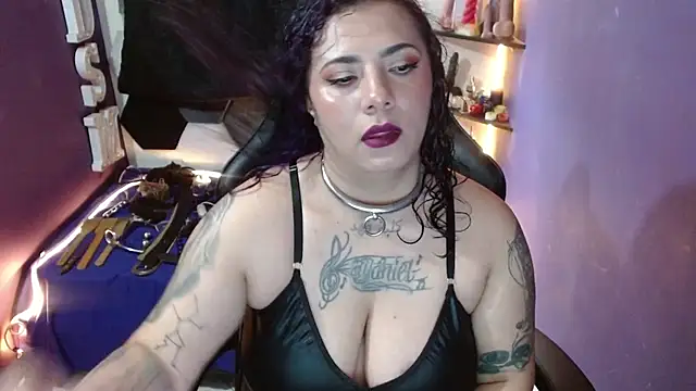 Alexa Slavehot777 online show from 9, 6, 2026