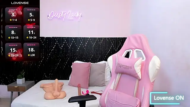 chanel brunette online show from 20, 10, 2025