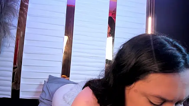 Biiancacox online show from 5, 11, 2025