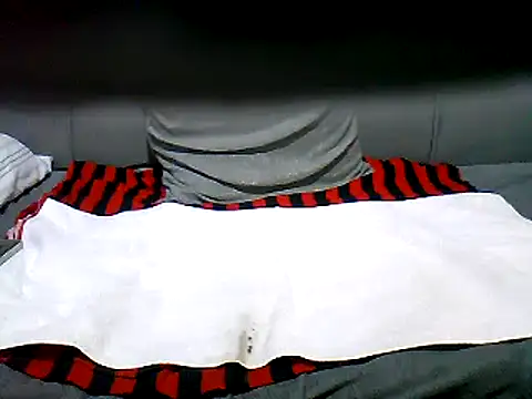 Snapshot of cutey-smile chatting on 12, 3, 2025 cutey-smile online show from 12, 3, 2025