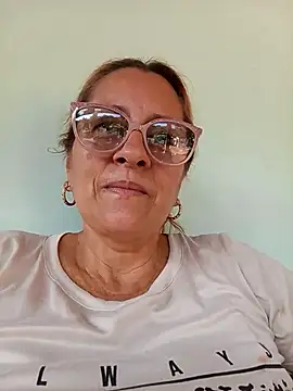 Snapshot of deisy_summers47x chatting on 17, 2, 2025 deisy summers47x online show from 17, 2, 2025