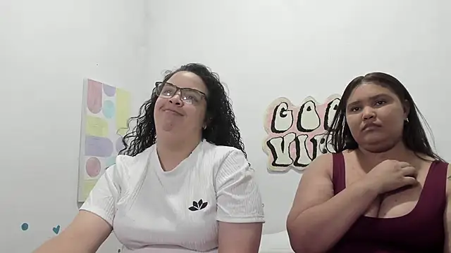 Snapshot of Danielaandximena chatting on 6, 2, 2026 Danielaandximena online show from 6, 2, 2026