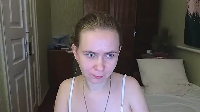 Riley Roo online show from 25, 1, 2025